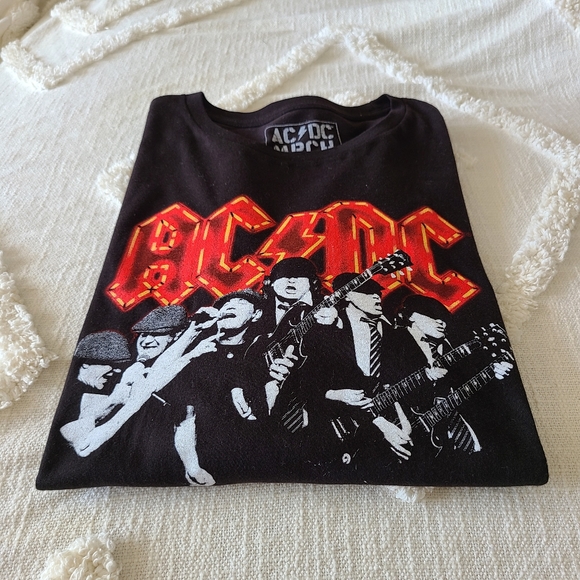 AC⚡️DC - Official Band T - Picture 8 of 9
